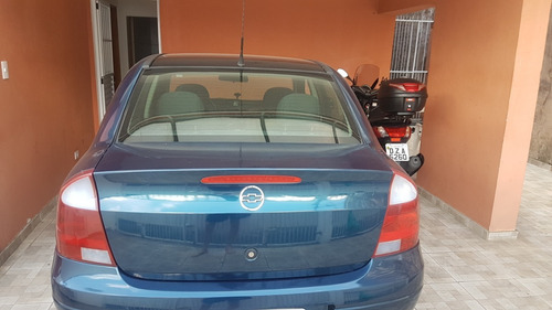 Chevrolet Corsa 1.8 5p