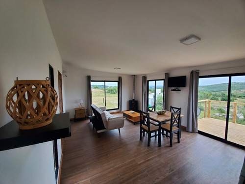 Kanu Villa Serrana , 2 Dormitorios , 5 Personas / Observatorio.