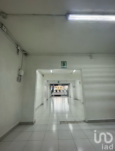Renta Local Comercial 0 Ambiente Portales Oriente
