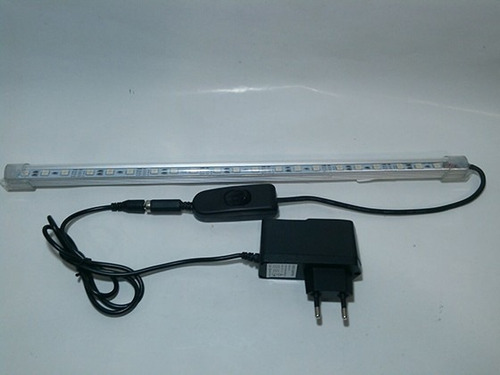 Imagem 2 de 4 de Lâmpada Led Rgb Para Aquário - Aquarium (95 Cm - 13,68w)