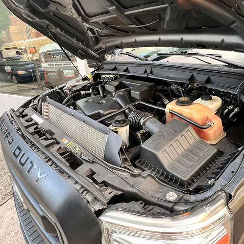 Camion Ford Super Duty 2012 F350 4x2 Sincronico
