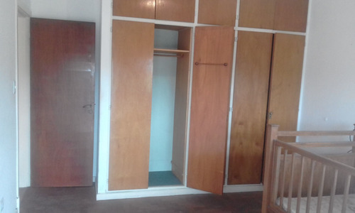 Imagen 7 de 15 de Chalet Tipo Ph Venta Ituzaingó Norte Con Cochera