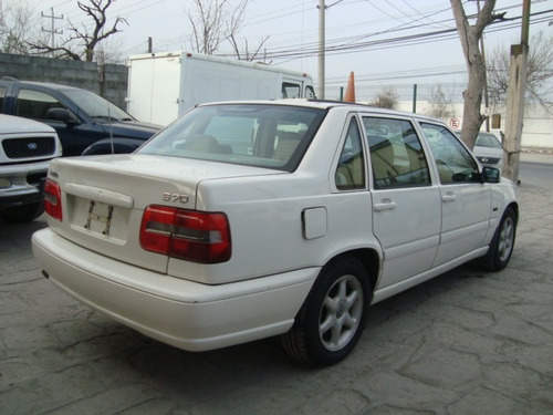 Volvo S70