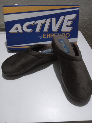 Zapato Tipo Zueco Marrón Talla 34