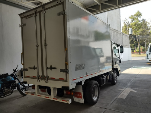 Isuzu Elf 300 Corto