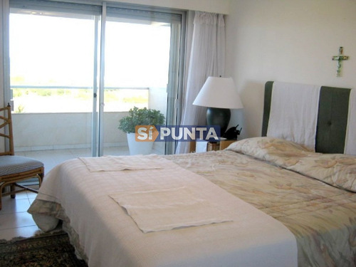 Imagen 6 de 6 de Playa Brava En Venta Y Alquiler