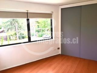 Departamento En Arriendo De 2 Dorm. En Vitacura
