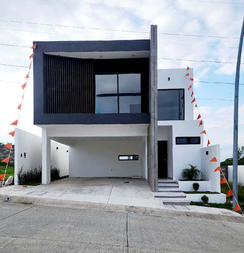 Casa En Venta En Fracc Lomas Del Dorado, Boca Del Rio
