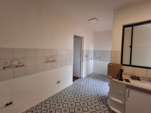 Amplia Casa En Sector Residencial Villa Doña Javiera