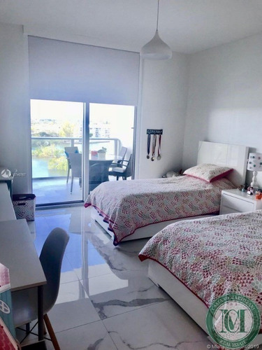 Imagem 8 de 17 de Apartamento - Ap00172 - 34581263