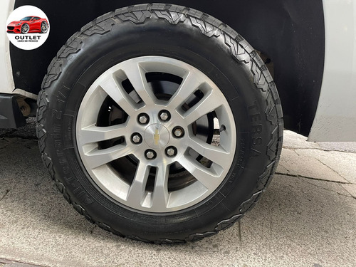 Chevrolet Suburban 5.4 Ls Tela At