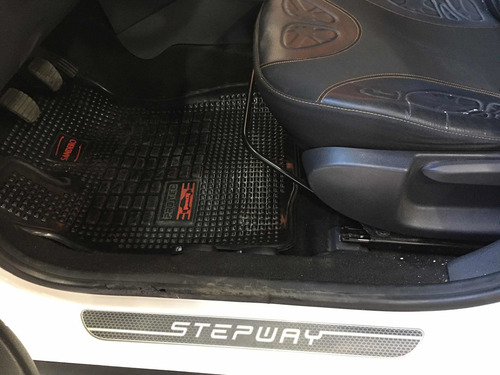 Imagen 17 de 22 de Renault Sandero Stepway 2016 1.6 Dynamique 105cv Argemotors