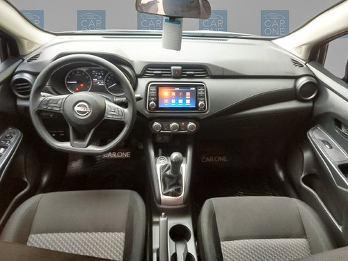 Nissan Versa 1.6 Sense