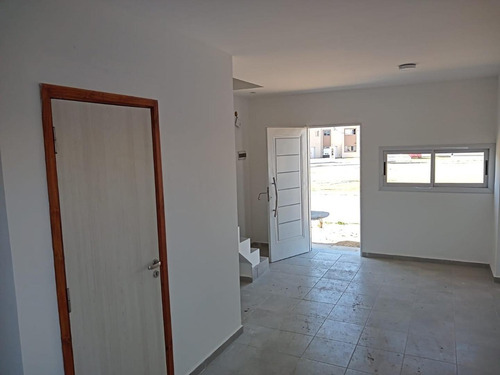 Imagen 3 de 25 de Oportunidad!! Duplex A Estrenar!! U$s42.000.-