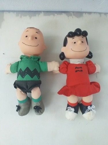 Peluches Lucy Y Charlie Brown Snoopy