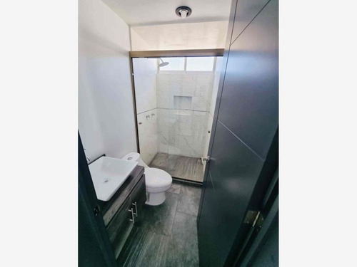 Imagen 6 de 9 de Casa Sola En Venta En Privada De Solo 9 Casas. Pachuquilla. Nueva