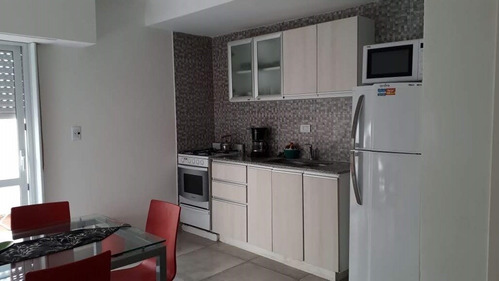 Imagen 5 de 12 de Duplex De 3 Ambientes