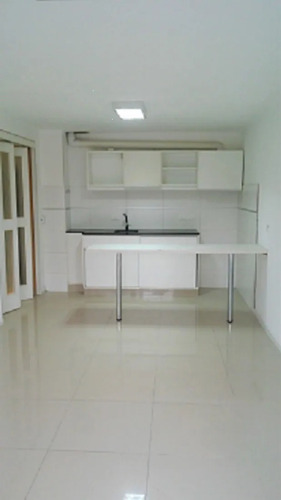Apartamento Tipo Monoambiente. Alquiler. Parque Batlle