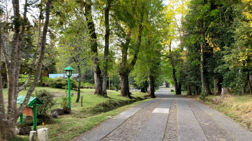 Casa Orilla Lago En Exclusivo Condomino En Saltos Del Molco