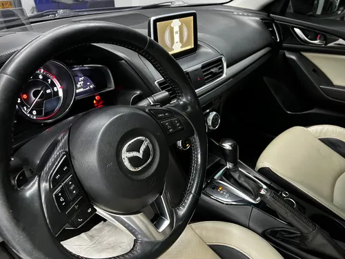 Mazda 3 2.0 Grand Touring