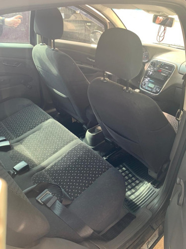 Punto Hlx 1.8 2008 (completo)