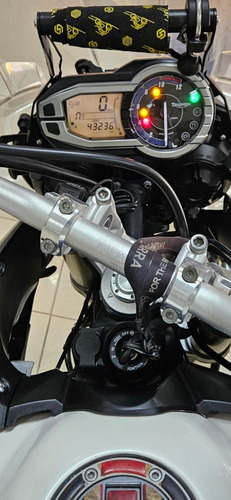 Triumph Tiger 800 Xc Toda Revisada Gasto8.5k Antes De Viajar