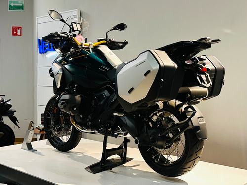 Bmw R1300gs Aurelius Green Metallic