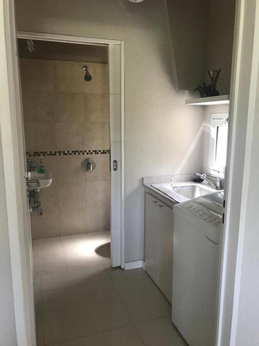 Imagen 17 de 21 de Muy Buena Casa Al Lago En Venta En San Benito - Villa Nueva