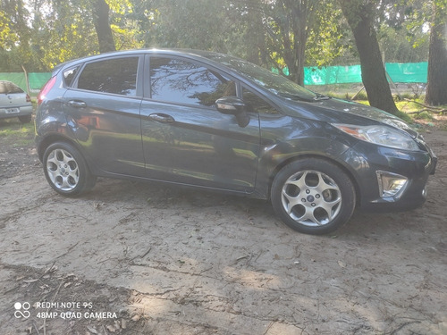Ford Fiesta Kinetic Design 1.6 Design 120cv Titanium 2011