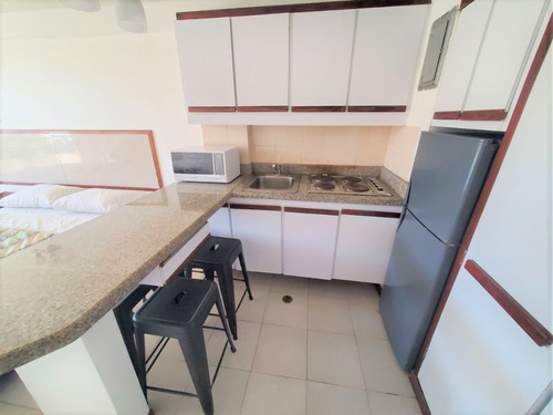 Imagen 6 de 18 de Apartamento En Alquiler Vacacional Cerca De La Playa Con Agua Permanente, Planta Eléctrica Y Wifi Para 4 Huespedes Y Centros Comerciales