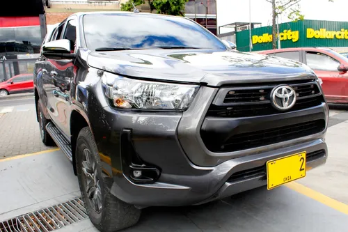 Toyota Hilux 2.4 Mt Diesel 4x4