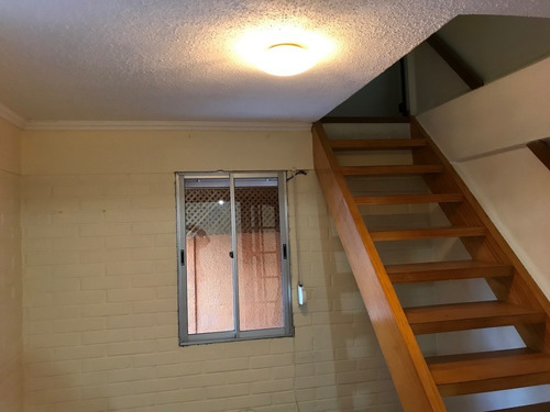¡espléndida Y Amplia Casa De 2 Pisos En Venta!
