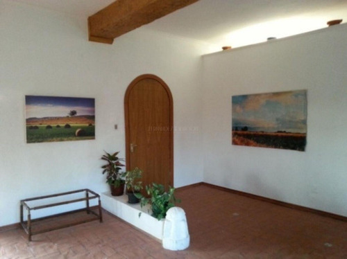Extraordinaria Casa De Campo