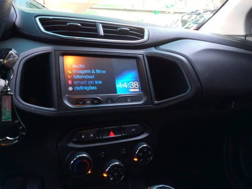 Imagem 10 de 13 de Chevrolet Onix 1.4 Mpfi Lt 8v Flex 4p Manual