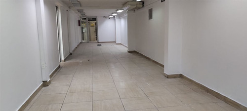 Local Comarcial En Arriendo En Santiago