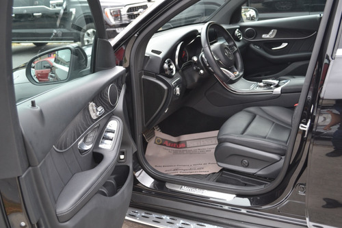 Imagen 8 de 12 de Mercedes Benz Glc 300 Coupe Avantgarde 2019