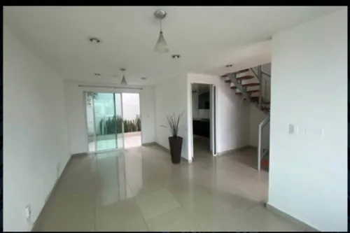 Venta De Casa (134m2) A 2 Mins De C.c. Mitikah, Metro Coyoacan, Av. Universidad. Muy Cerca De Av. Cuauhtémoc Y Centro Historico De Coyoacan. Db15-r31