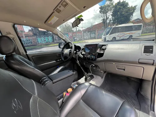Toyota Hilux 2.5 Imv 4x2 g7