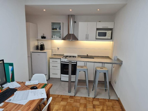 Imagen 1 de 11 de Retasado 3 Ambientes En Barrio Norte. Apto Profesional