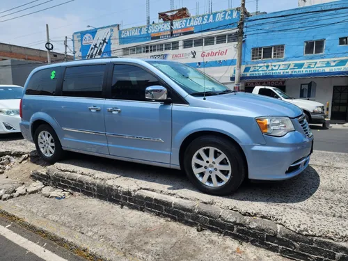 Chrysler Town & Country 3.6 Limited Mt