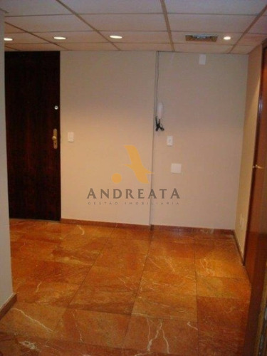 Imagem 6 de 10 de Centro - Av. Nilo Peçanha - Maravilhoso Andar Comercial Com 70m² , Composta De Recepção, , Luminárias , Copa , Persianas, Ar-condicionado Central. - Loc5218m - 31966167