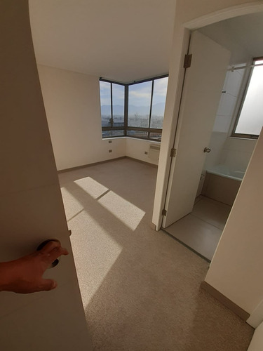 Refv:1354** En Venta, Dpto. Vicuña Mackenna 3737