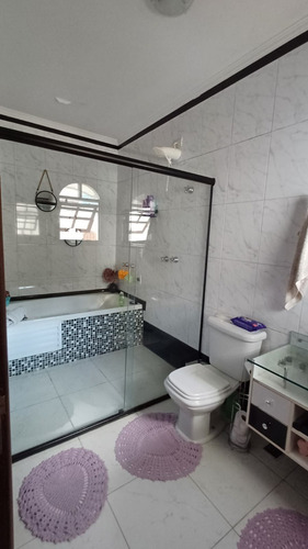Sobrado À Venda | 3 Quartos | Suíte Com Hidro | Financiamento Disponível!