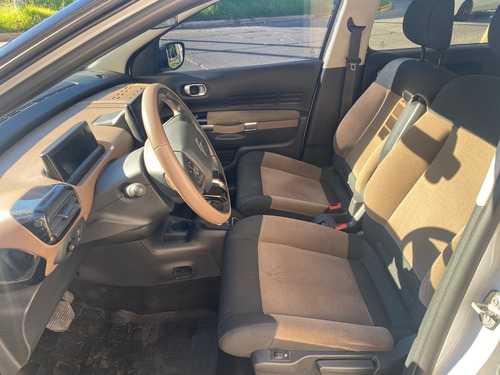Imagen 16 de 22 de Citroën C4 Cactus 1.2 Pure Tech Ac234