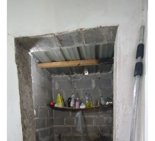 Casa A Reciclar En Rio Ceballos