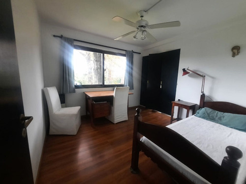 Ubicado En El Exclusivo Barrio Cerrado La Arboleda De Don Torcuato. Lindisima Casa Con 4 Dormitorios. Gran Lote De 920m2. Pileta. Muy Buen Estado.