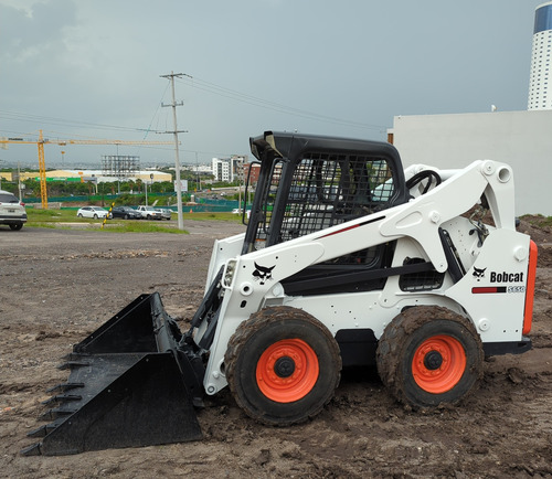 2017 Mini Cargador Bobcat S650