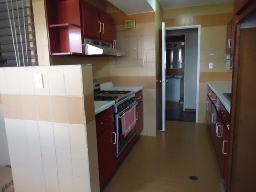 Imagen 5 de 11 de Alquilo Apto 148m2 3h+s/2b+s/2p Los Samanes 2705