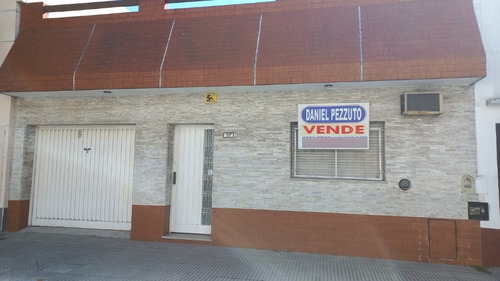 Casa En Venta Lote Propio 3 Ambientes Todo En Bajo