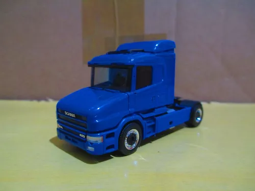 Miniatura Caminhão Scania 124 420 bicuda e Carreta Báu Rebaixado da  Cervejaria Krombacher - Herpa 1/87